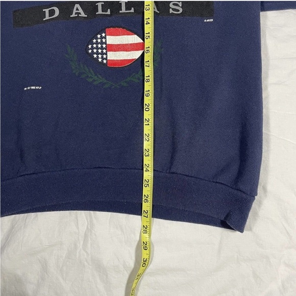 Vintage Dallas Cowboys Sweatshirt - Picture 11 of 12